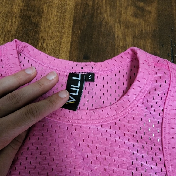 Vull Sport Tank Top - Picture 3 of 4